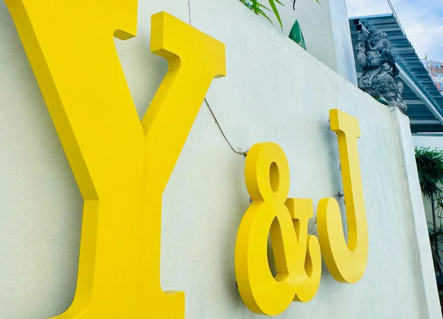 Y&J Aparthotel Seminyak  0*, Seminyak (Bali) Indonesia