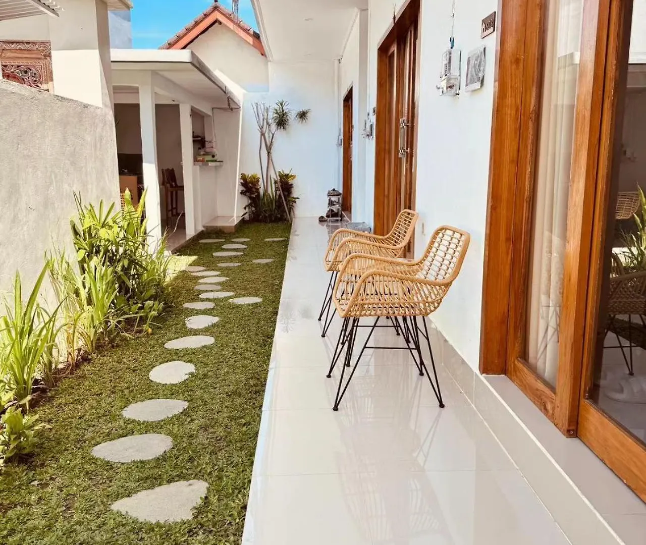 Y&J Aparthotel Seminyak   Seminyak (Bali)